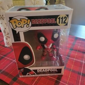 Funko Pop Marvel Deadpool Thumb Up Figure #112